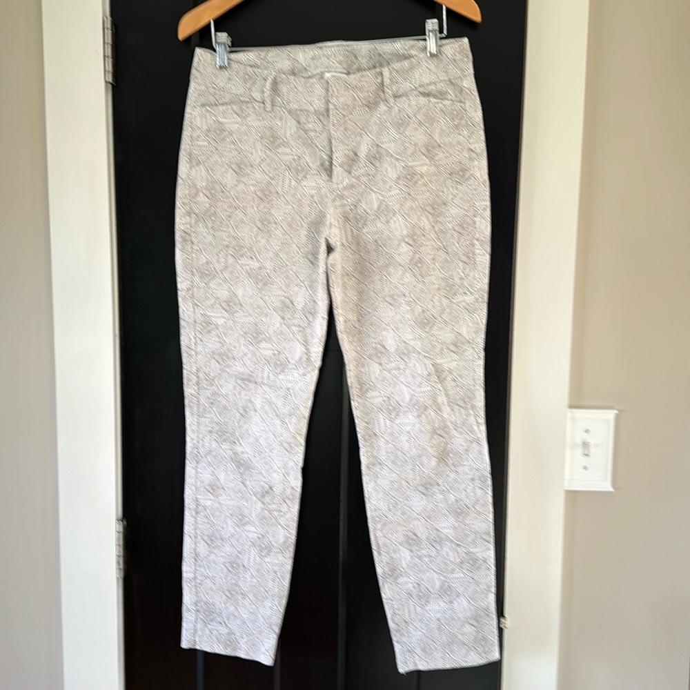 Patterned pixie pants